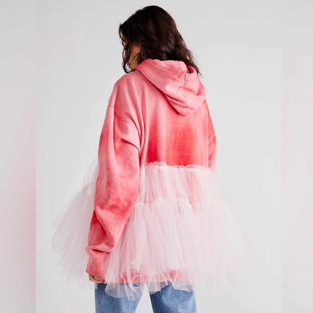 Free People x Tricia Fix Party Crasher
Hoodie Sweatshirt New - Picture 10 of 17